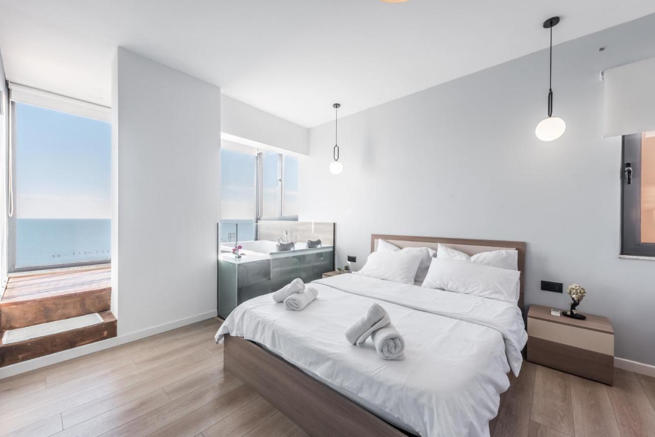 Sea Forever - Luxury Apt With Jacuzzi & Full Sea Views * Durrës
